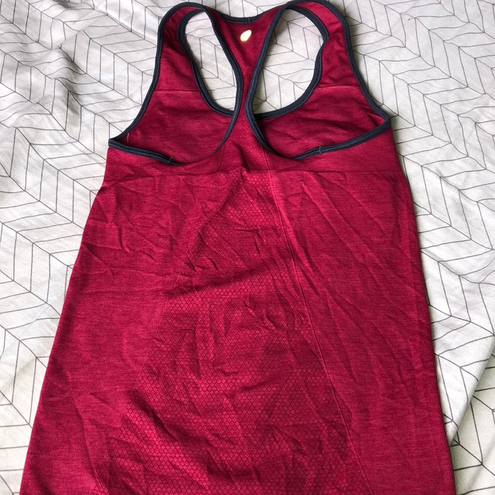 LULULEMON RACERBACK TANKTOP - Picture 3 of 5